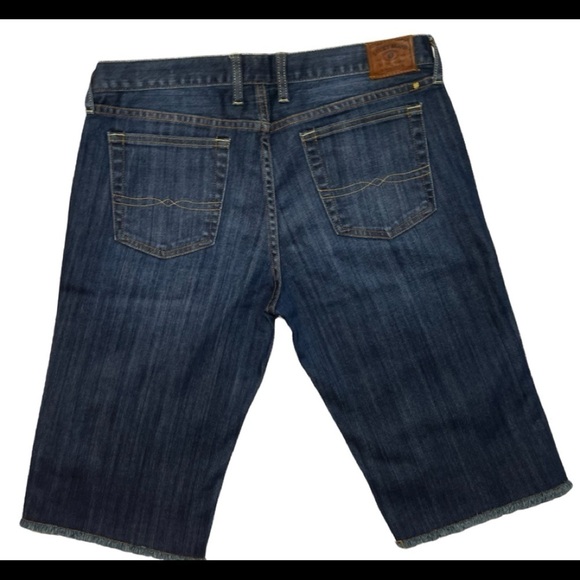 🍀LUCKY BRAND🍀 (NWOT) DENIM SHORTS SIZE 8 - Picture 2 of 8
